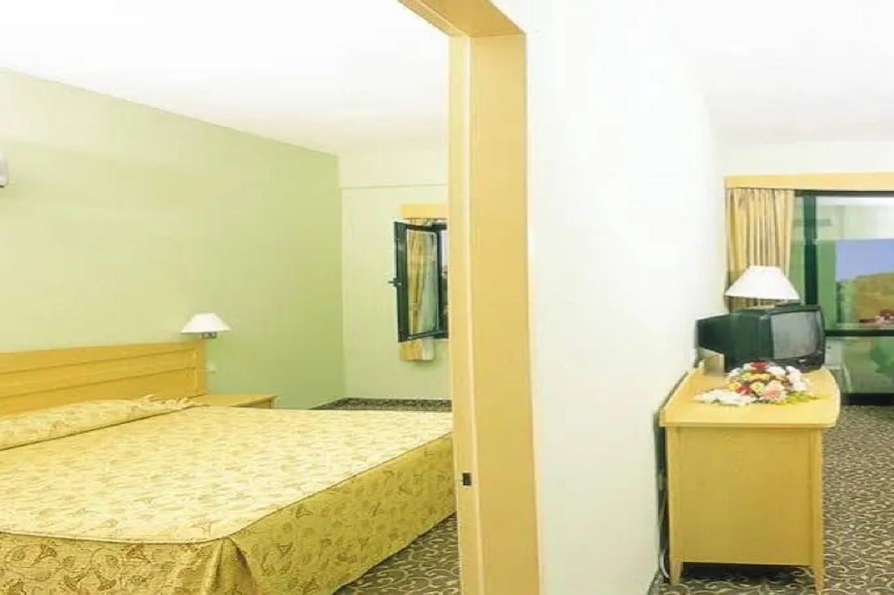 Arinna Hotel Titreyengol Extérieur photo