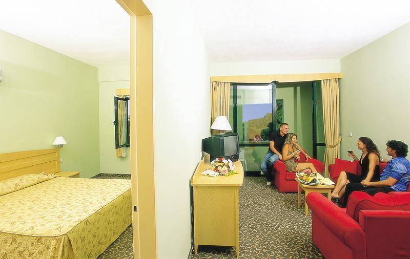 Arinna Hotel Titreyengol Extérieur photo